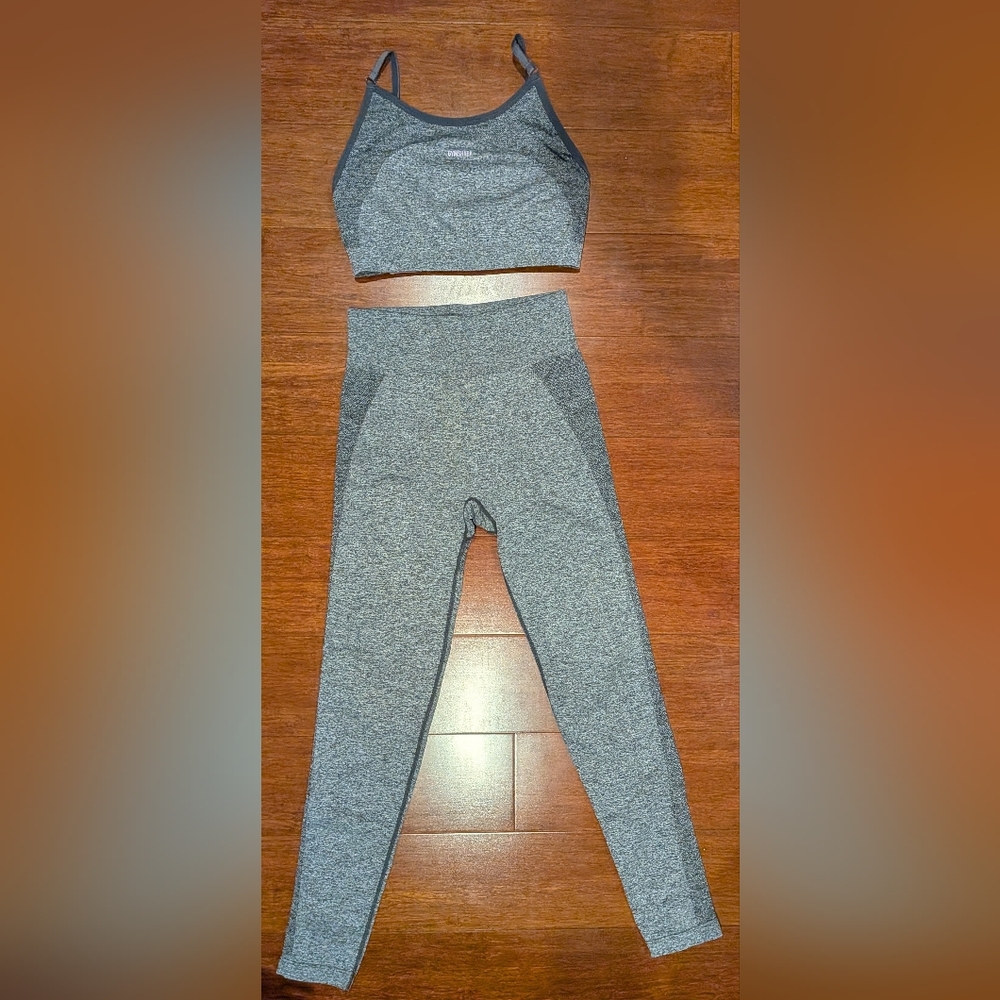 GYMSHARK Gray Activewear Set